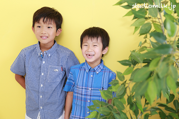 兄弟お誕生日記念！家族で一緒に写真撮影♪